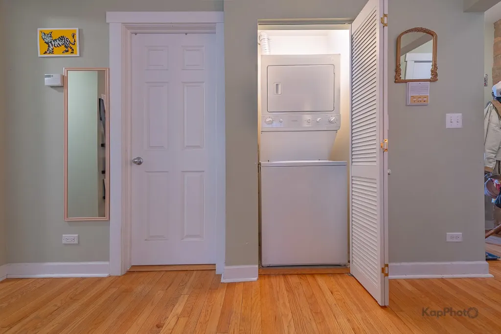 5913 North Paulina Street Chicago IL 60660