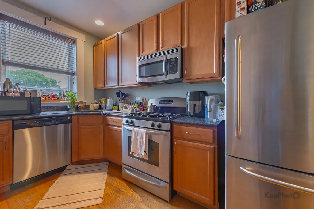 5913 North Paulina Street Chicago IL 60660