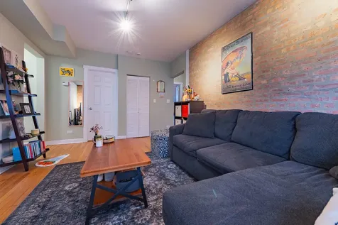 5913 North Paulina Street Chicago IL 60660