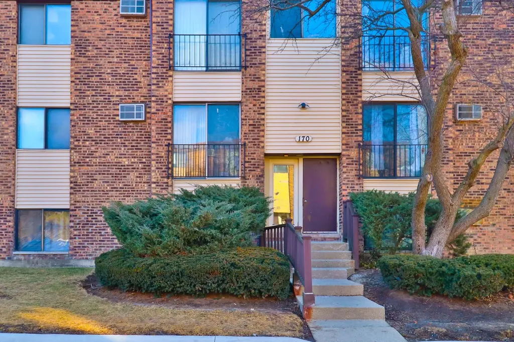170 Dunteman Drive Glendale Heights IL 60139