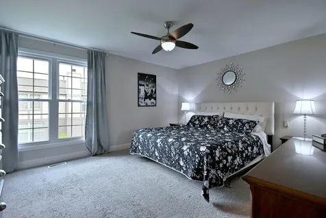 1475 Garnet Circle Hoffman Estates IL 60192