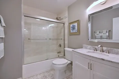 1475 Garnet Circle Hoffman Estates IL 60192