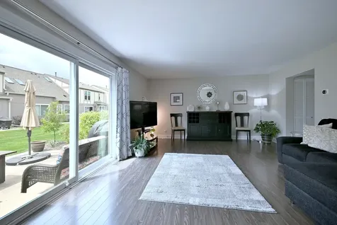 1475 Garnet Circle Hoffman Estates IL 60192