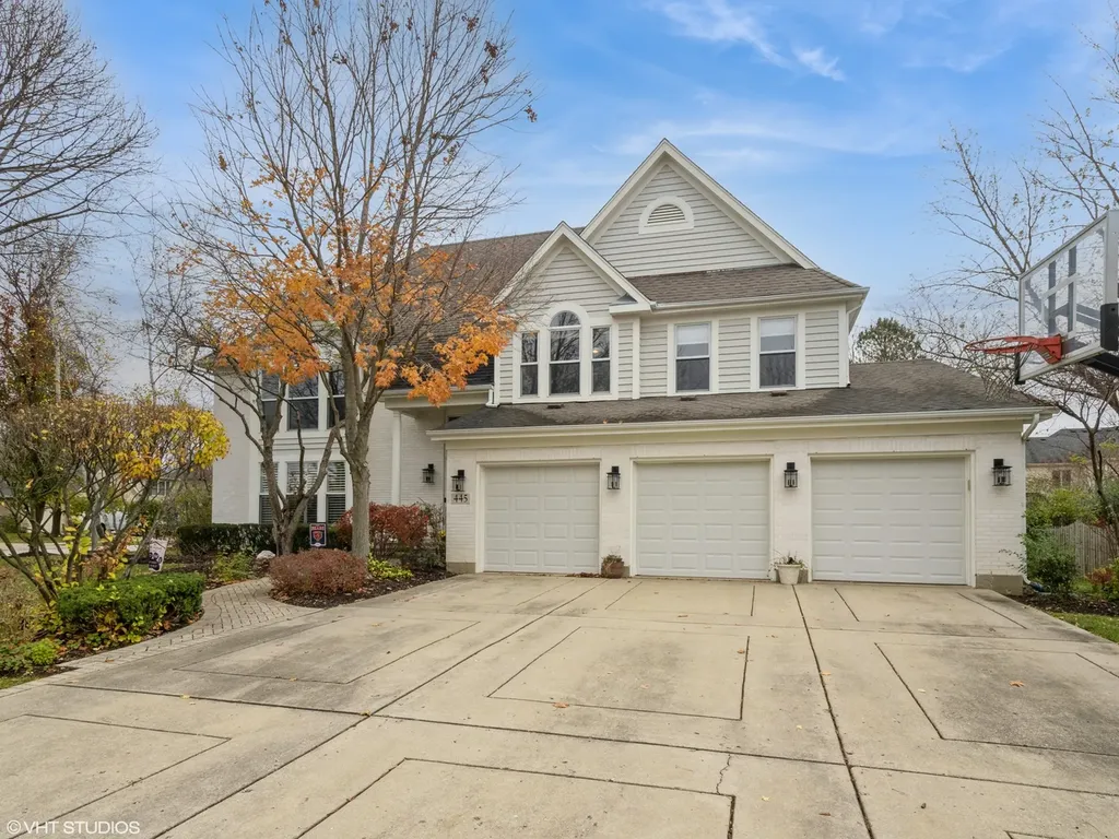 445 Blue Ash Drive Buffalo Grove IL 60089