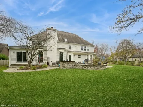 445 Blue Ash Drive Buffalo Grove IL 60089