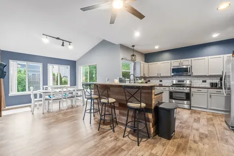 2677 Pecos Circle Montgomery IL 60538