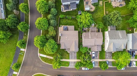 2677 Pecos Circle Montgomery IL 60538