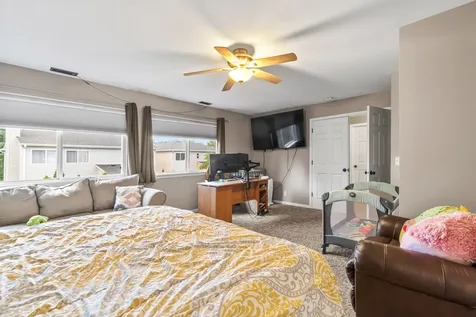 2677 Pecos Circle Montgomery IL 60538