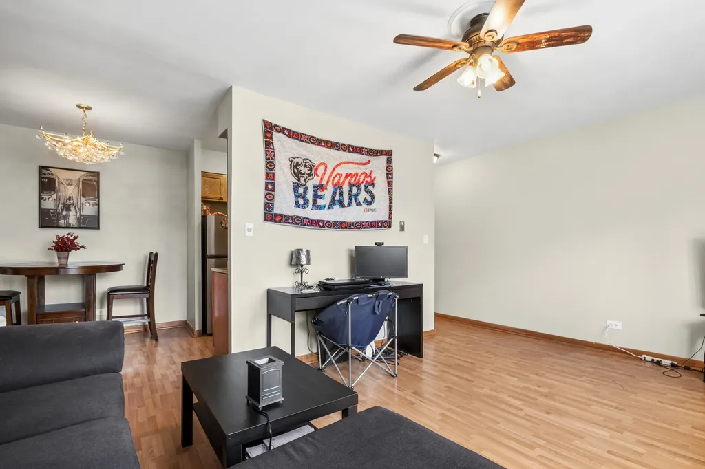 5918 North Kenmore Avenue Chicago IL 60660