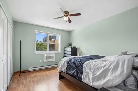 5918 North Kenmore Avenue Chicago IL 60660