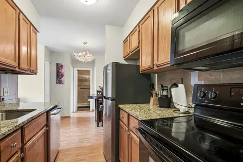 5918 North Kenmore Avenue Chicago IL 60660