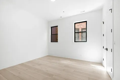 1331 West Taylor Street Chicago IL 60607