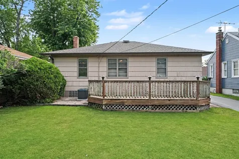 18338 Ridgewood Avenue Lansing IL 60438