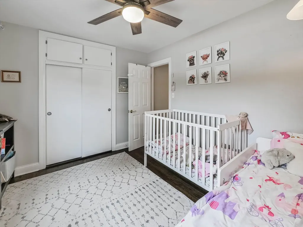 410 East Huntington Lane Elmhurst IL 60126