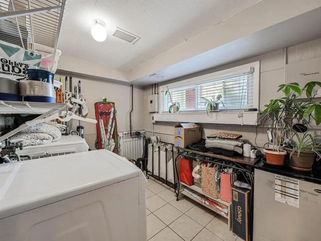 410 East Huntington Lane Elmhurst IL 60126
