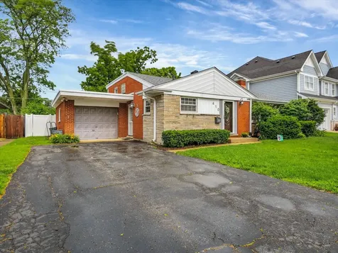 410 East Huntington Lane Elmhurst IL 60126