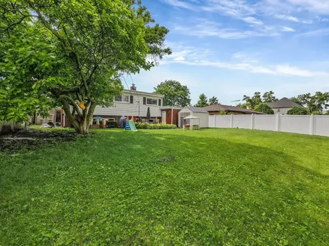 410 East Huntington Lane Elmhurst IL 60126