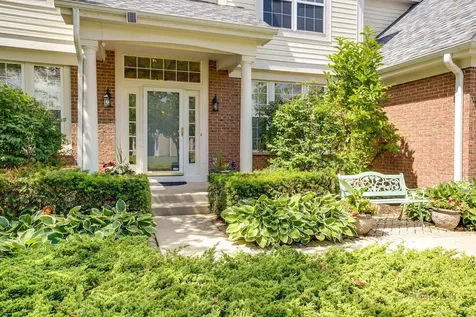 18421 West Meander Drive Grayslake IL 60030