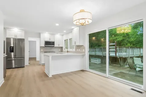4124 North Harvard Avenue Arlington Heights IL 60004