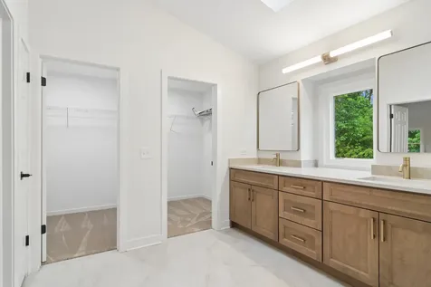 4124 North Harvard Avenue Arlington Heights IL 60004