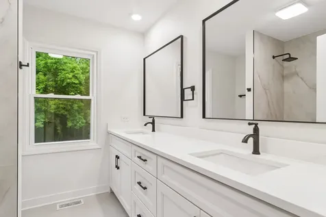 4124 North Harvard Avenue Arlington Heights IL 60004