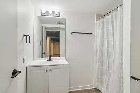 4124 North Harvard Avenue Arlington Heights IL 60004
