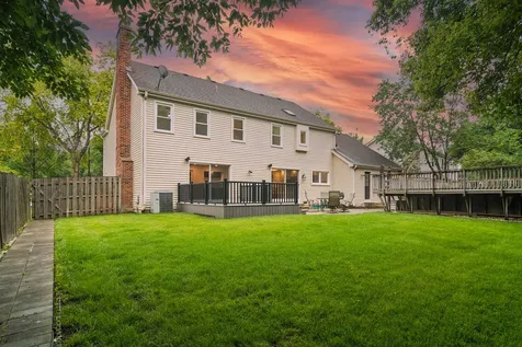 4124 North Harvard Avenue Arlington Heights IL 60004