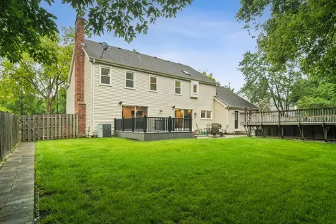 4124 North Harvard Avenue Arlington Heights IL 60004