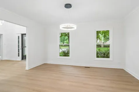 4124 North Harvard Avenue Arlington Heights IL 60004