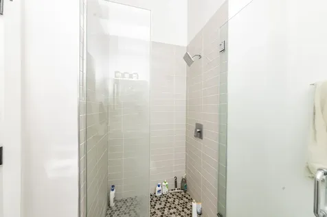 2317 North Clark Street Chicago IL 60614