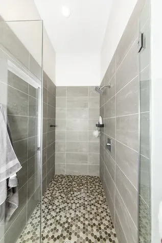 2317 North Clark Street Chicago IL 60614