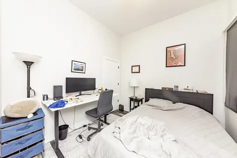 2317 North Clark Street Chicago IL 60614