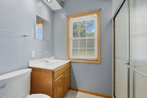 2202 44TH Street Moline IL 61265