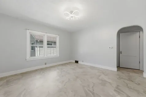 2202 44TH Street Moline IL 61265