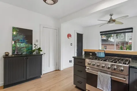 404 Shenstone Road Riverside IL 60546