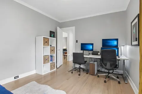 404 Shenstone Road Riverside IL 60546