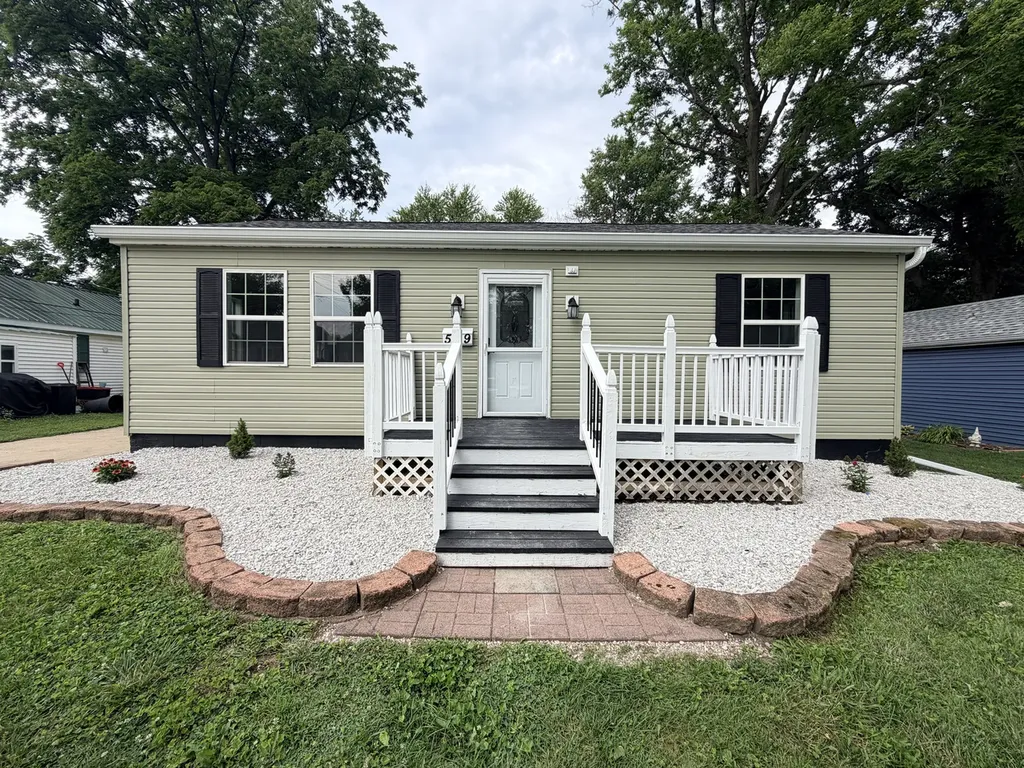 529 7TH Avenue Ottawa IL 61350