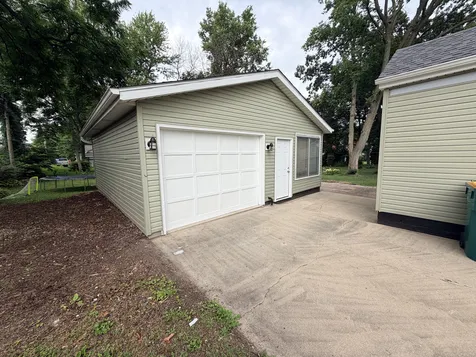 529 7TH Avenue Ottawa IL 61350