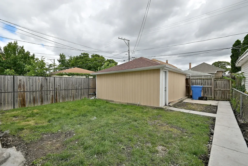 1651 North Melvina Avenue Chicago IL 60639