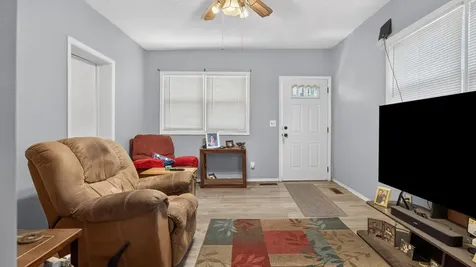 903 Low Street Bloomington IL 61701