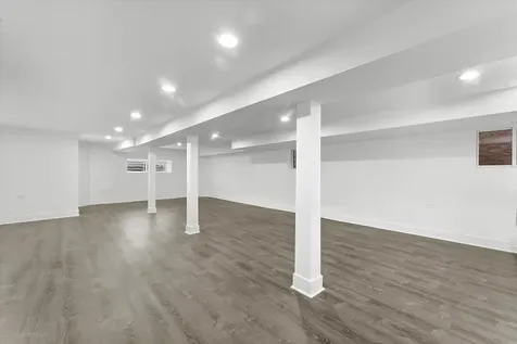 1531 Wenonah Avenue Berwyn IL 60402