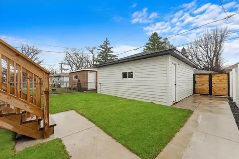 1531 Wenonah Avenue Berwyn IL 60402