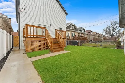 1531 Wenonah Avenue Berwyn IL 60402