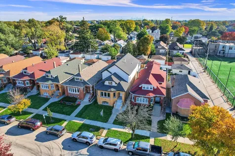 1531 Wenonah Avenue Berwyn IL 60402