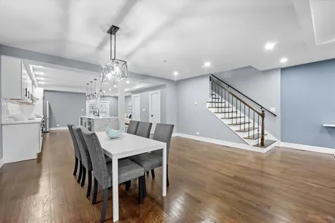 1531 Wenonah Avenue Berwyn IL 60402