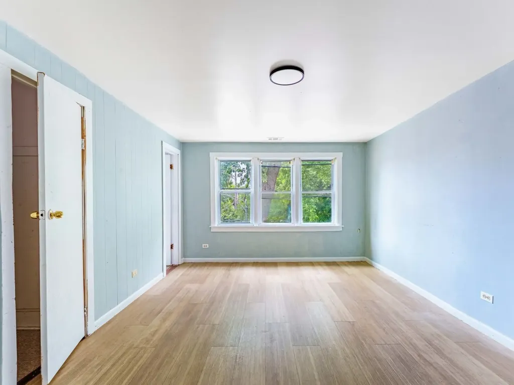 5114 South Justine Street Chicago IL 60609