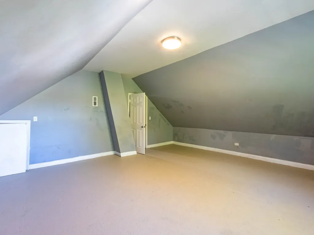 5114 South Justine Street Chicago IL 60609