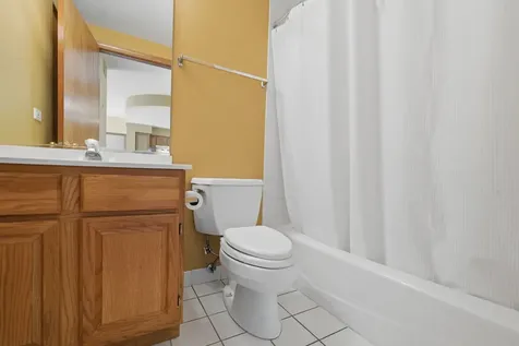 7420 West Lawrence Avenue Harwood Heights IL 60706