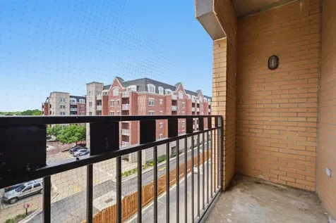 7420 West Lawrence Avenue Harwood Heights IL 60706