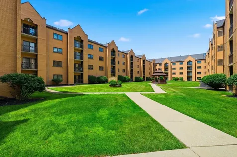7420 West Lawrence Avenue Harwood Heights IL 60706